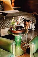 Highland Haven Creekside Inn