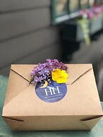 Highland Haven Creekside Inn