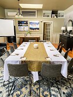 Highland Haven Creekside Inn