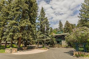 Highland Haven Creekside Inn