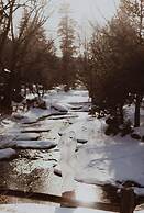 Highland Haven Creekside Inn