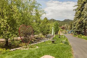 Highland Haven Creekside Inn