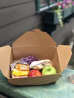 Highland Haven Creekside Inn