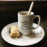 Highland Haven Creekside Inn