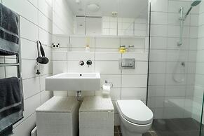 The Hutch - Top Spot