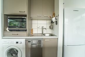 The Hutch - Top Spot