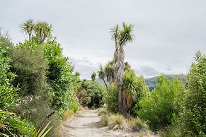 The Hutch - Top Spot