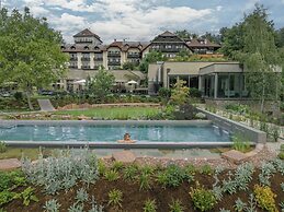 Bemelmans Post Hotel