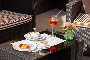Bemelmans Post Hotel