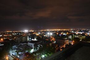 Royal Suites New Kingston