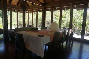 Vanuatu Uncharted Sport Fishing Lounge