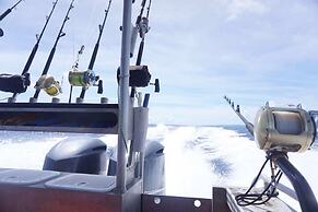 Vanuatu Uncharted Sport Fishing Lounge