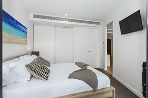 Sandy Hill Apartments by Ready Set Host