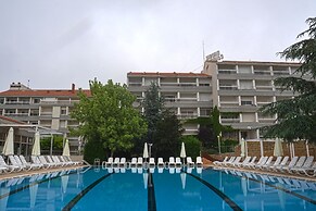 Ehden Country Club