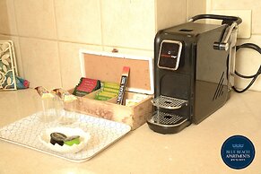 Spacious Sea View Apartment