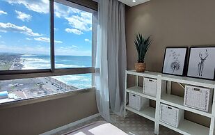Spacious Sea View Apartment
