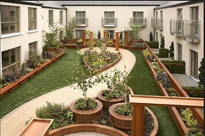 Westport Plaza Hotel