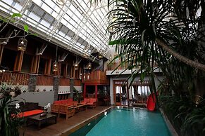 Rumah Stroberi Organic Farm and Lodge