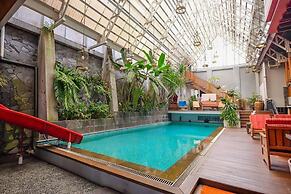 Rumah Stroberi Organic Farm and Lodge