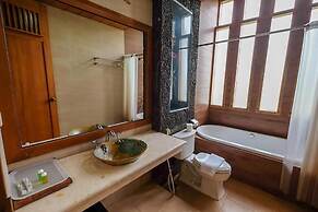 Rumah Stroberi Organic Farm and Lodge