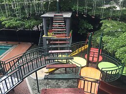 Rumah Stroberi Organic Farm and Lodge