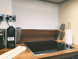 Homely Serviced Apartments - Blonk St