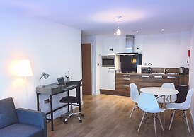 Homely Serviced Apartments - Blonk St