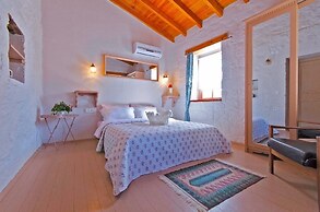 Lilyum Alaçatı Butik Otel