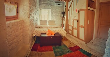 Lilyum Alaçatı Butik Otel