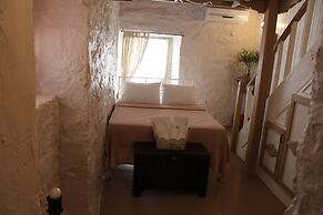 Lilyum Alaçatı Butik Otel