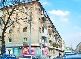 Apartment ALLiS-HALL on Pervomayskaya 35