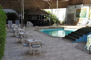Shady Hotel