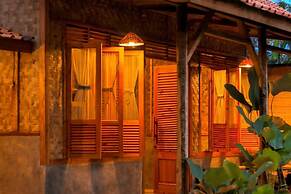 Cianjur Paddies Hostel
