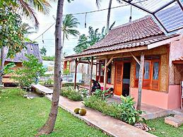 Cianjur Paddies Hostel