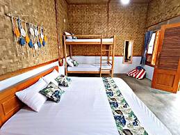 Cianjur Paddies Hostel