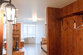 Apartment ALLiS-HALL on Chelyuskintsev 23