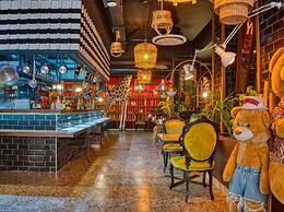 Anjeliq Downtown Boutique Hotel