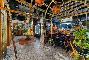 Anjeliq Downtown Boutique Hotel