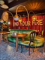 Anjeliq Downtown Boutique Hotel