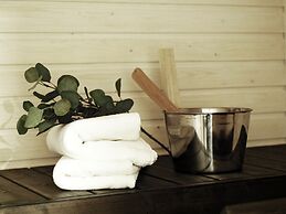 2ndhomes ESPA Apartment with Sauna and Balcony