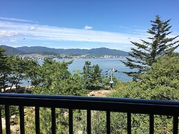 Miyajima MorinoYado Inn