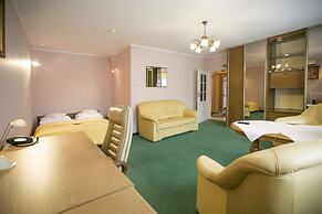 Hotel Unibus