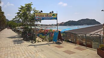 SESTRI MARE 5 AR122 (3 guests)