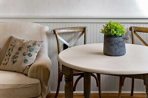 Mccloud Mercantile Hotel