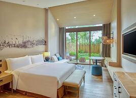 DoubleTree by Hilton Shanwei