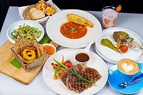 DoubleTree by Hilton Shanwei