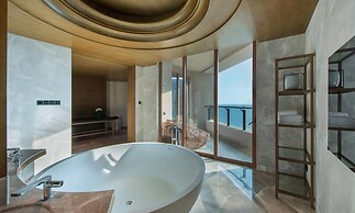 DoubleTree by Hilton Shanwei
