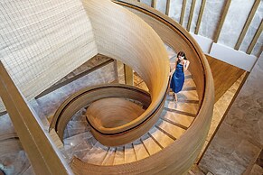 DoubleTree by Hilton Shanwei