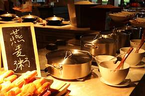 DoubleTree by Hilton Shanwei