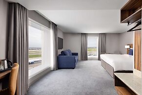 Hilton Garden Inn London Heathrow Terminal 2 and 3